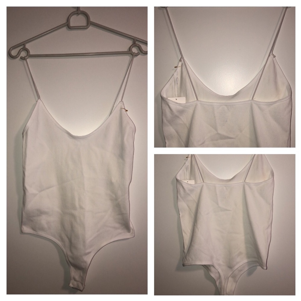 Skinny strapped tank top (body suit)